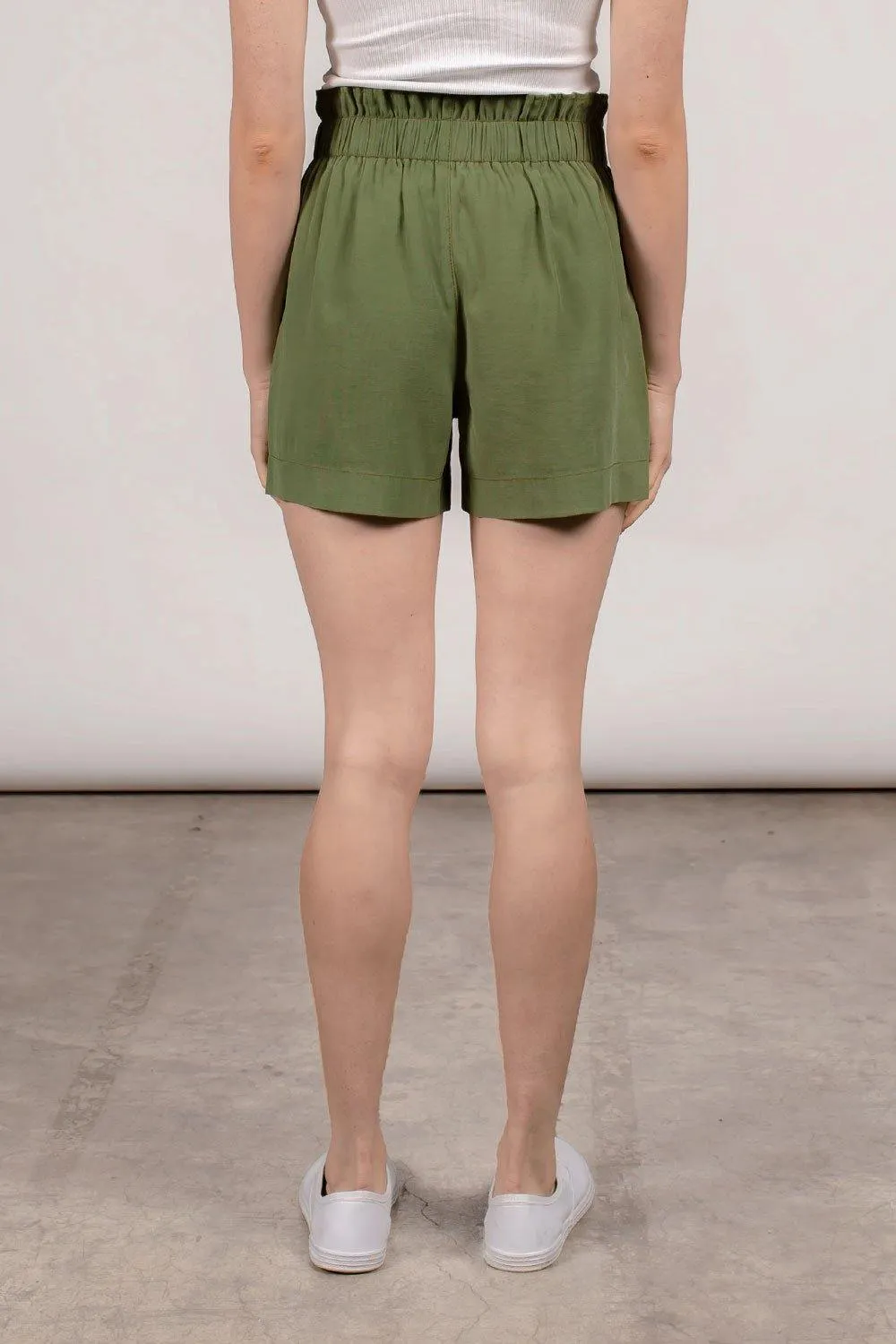 FLOWING PAPERBAG SHORTS - MOSSY GREEN