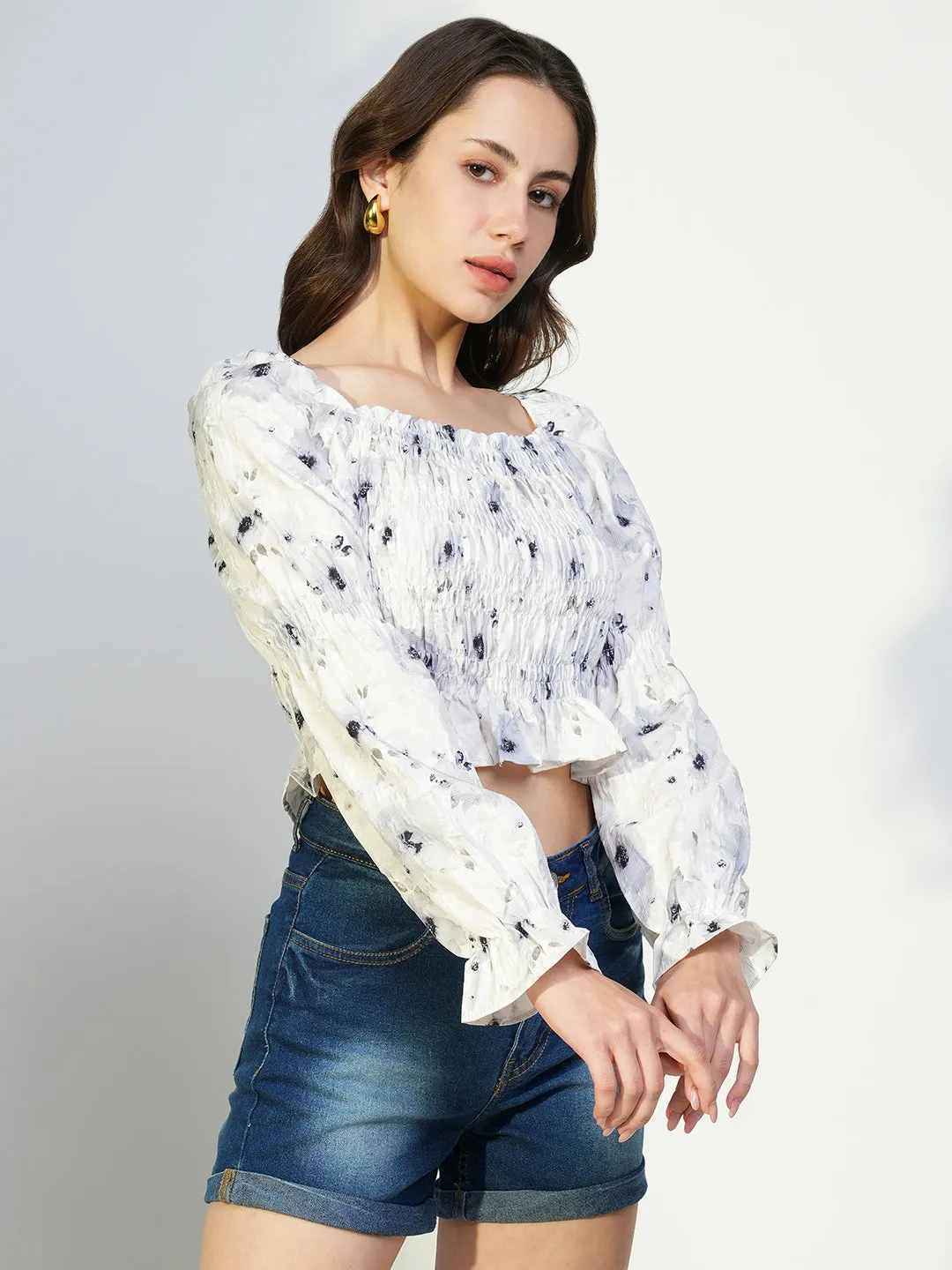 Women Grey Floral Printed Puff Sleeve Crepe Crop Top