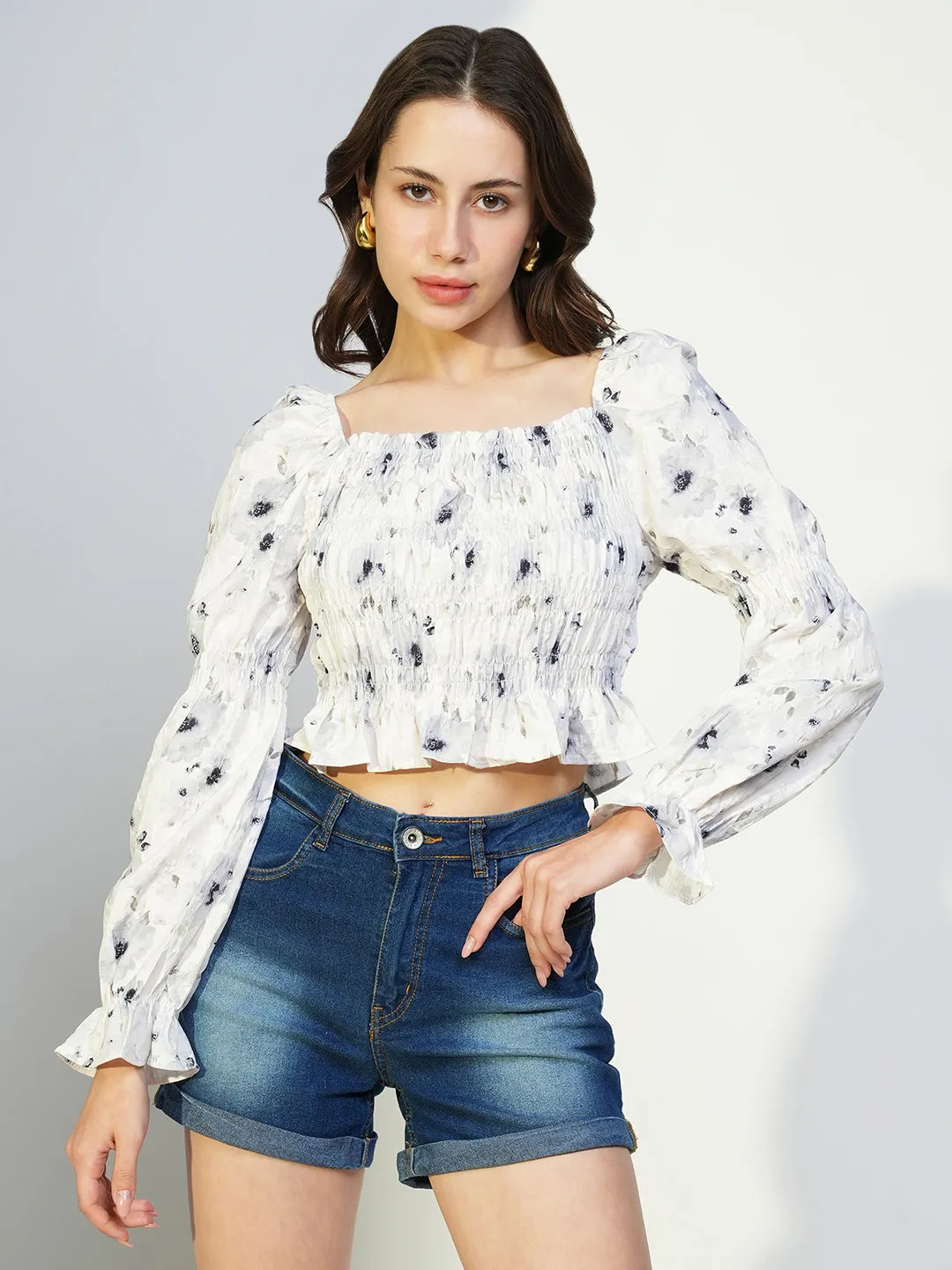 Women Grey Floral Printed Puff Sleeve Crepe Crop Top