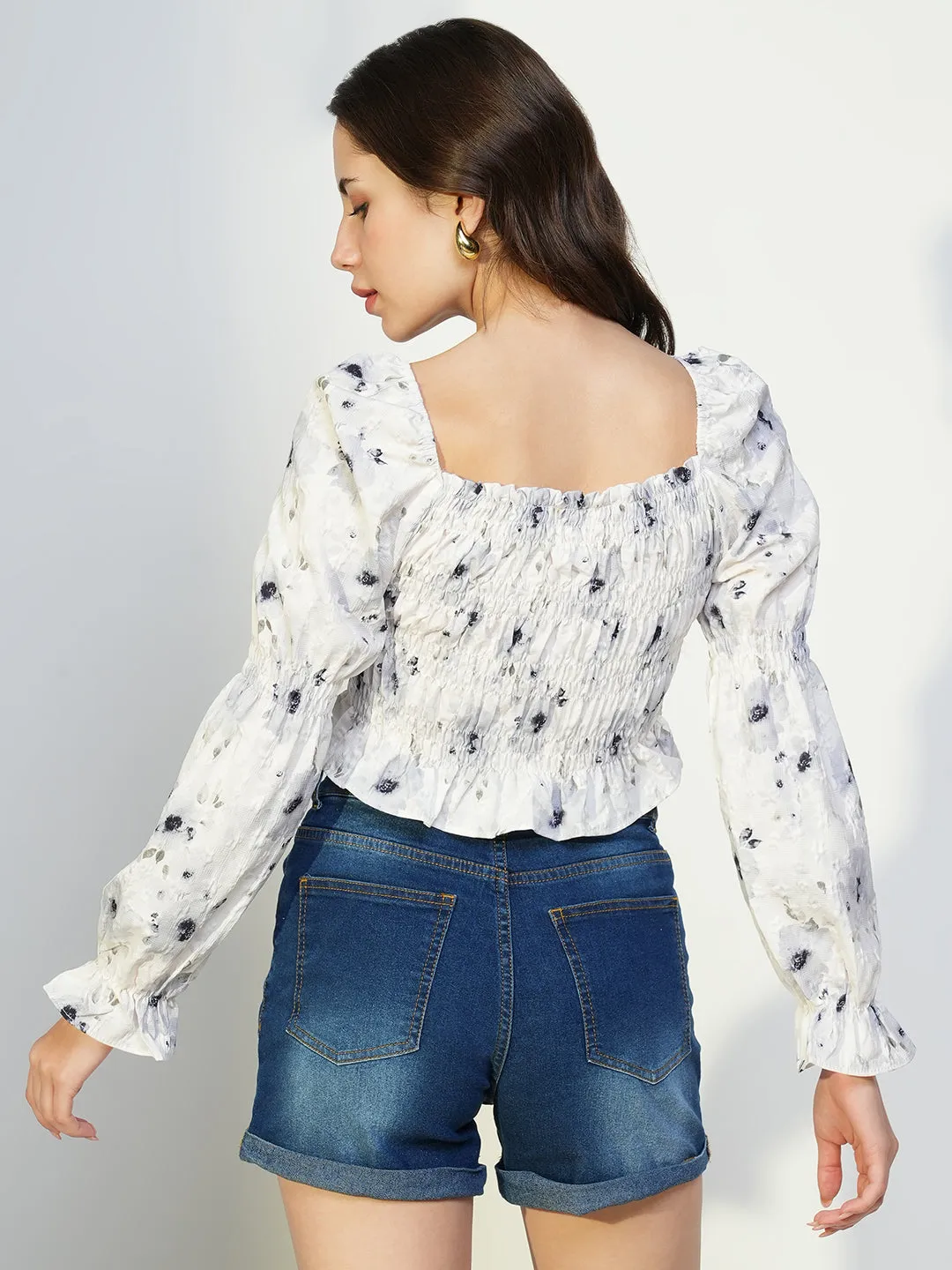 Women Grey Floral Printed Puff Sleeve Crepe Crop Top